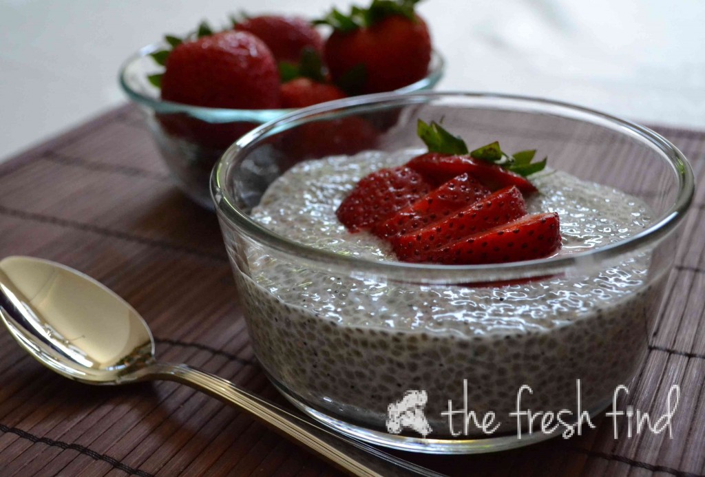 Chia Seed Pudding side | www.thefreshfind.com