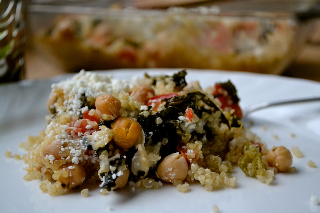 Baked Quinoa Kale Chickpea above | www.thefreshfind.com