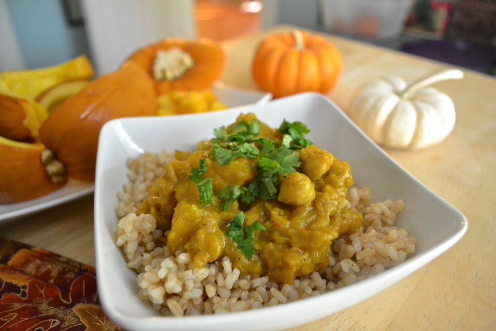 Vegan Pumpkin Curry with Chickpeas | www.thefreshfind.com