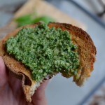 Vegan Basil Walnut Pesto | www.thefreshfind.com