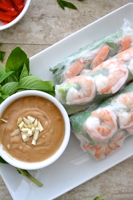 Vietnamese Spring Rolls with Peanut Sauce | www.thefreshfind.com