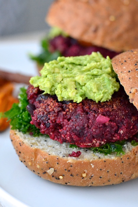 Beet Veggie Burgers- packed with beets, black beans and quinoa. SO delicious and hearty! | thefreshfind.com