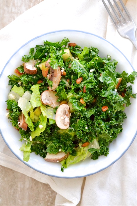 Sweet and Spicy Kale Salad | thefreshfind.com