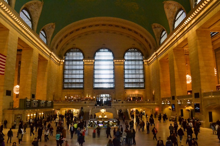 Grand Central Station | 24 hours in NYC | thefreshfind.com