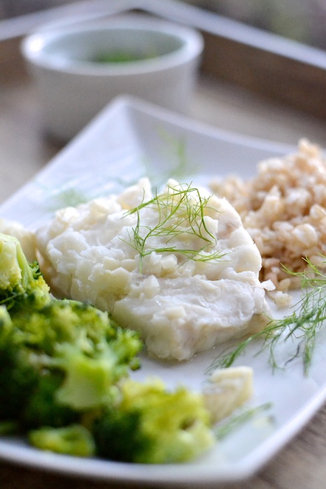 Steamed Cod with fennel and garlic | thefreshfind.com