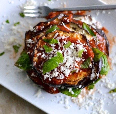 Eggplant Parmigiana Stacks | thefreshfind.com