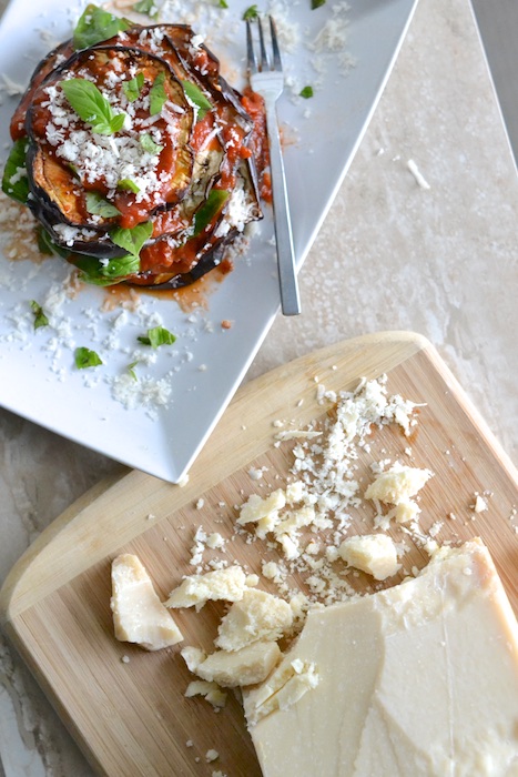 Eggplant Parmigiana Stacks | thefreshfind.com