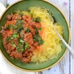 Spaghetti Squash with meat sauce | thefreshfind.com