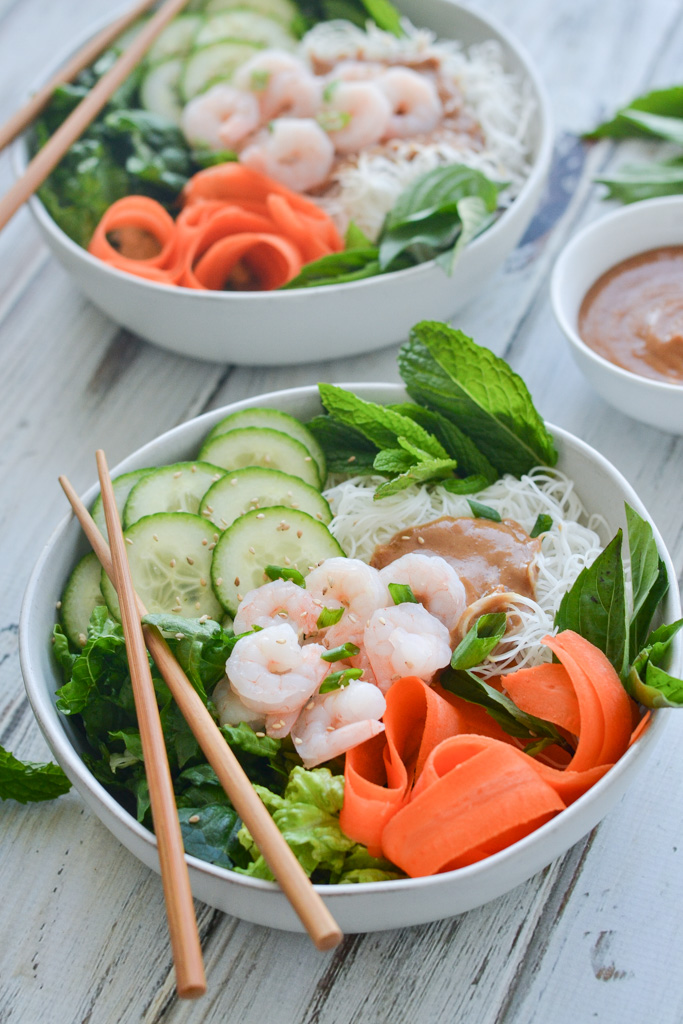 Spring Roll in a Bowl | thefreshfind.com