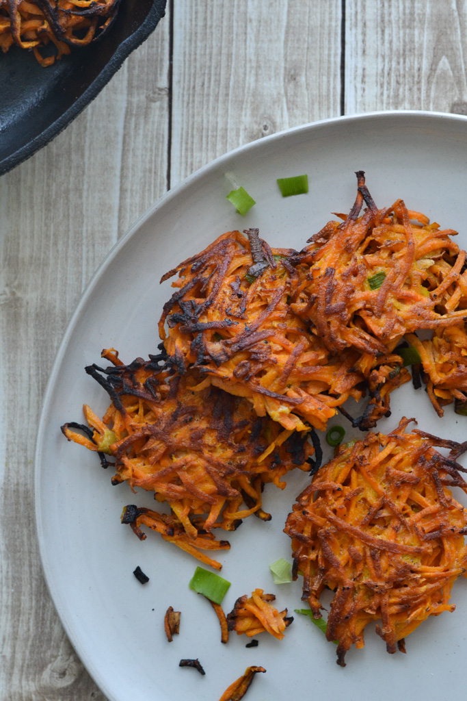 Easy Sweet Potato Latkes | thefreshfind.com