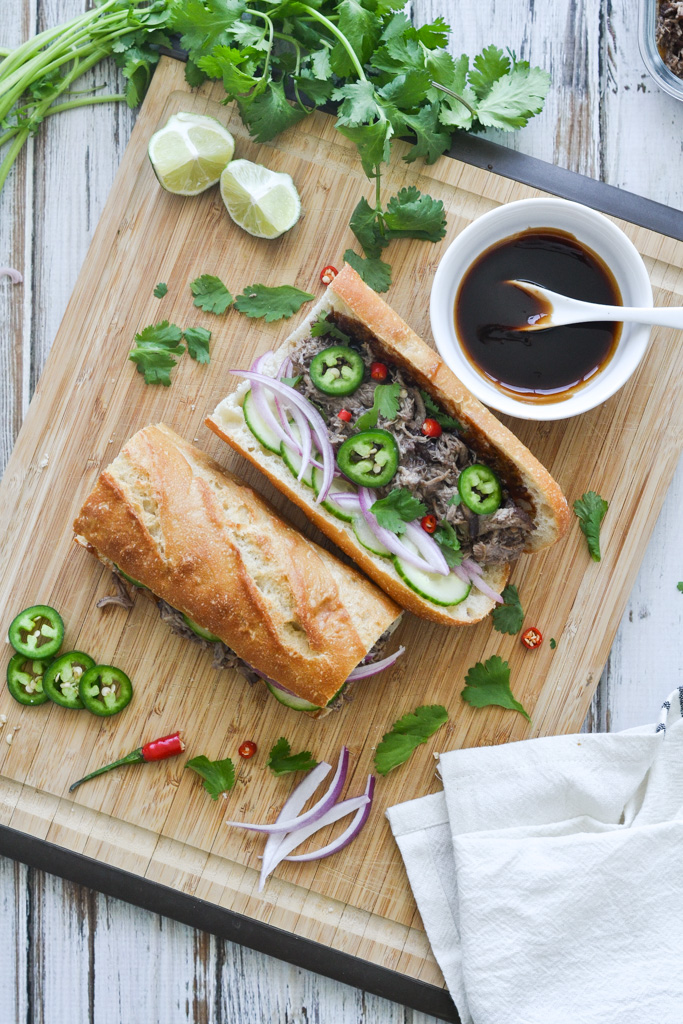 Slow Cooker Pulled Pork Vietnamese Bánh mì step 4